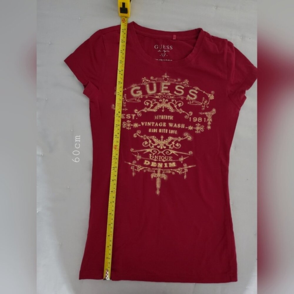 True Vintage Y2K Guess Graphic Print Tee Shirt - Picture 12 of 16